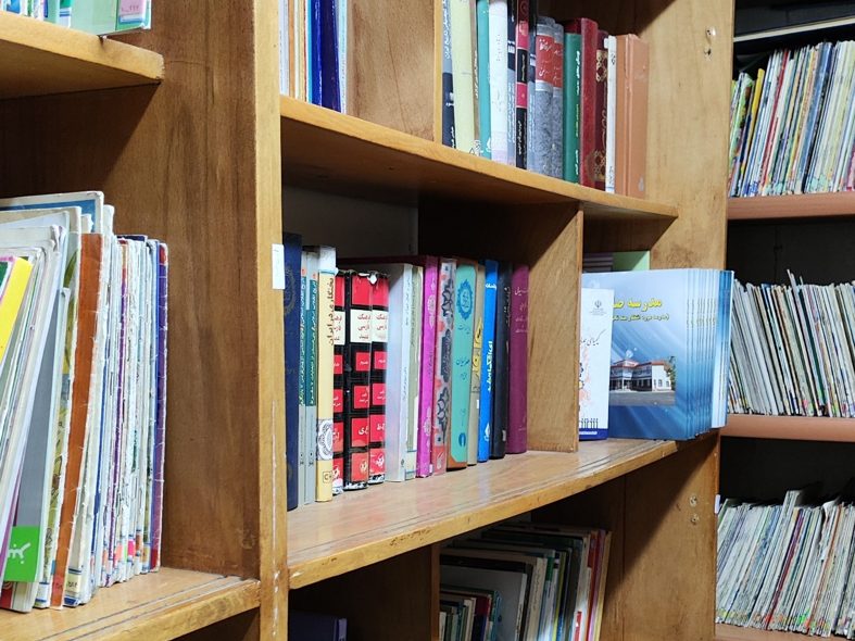 روز کتاب و قصه‌گویی در کتابخانه